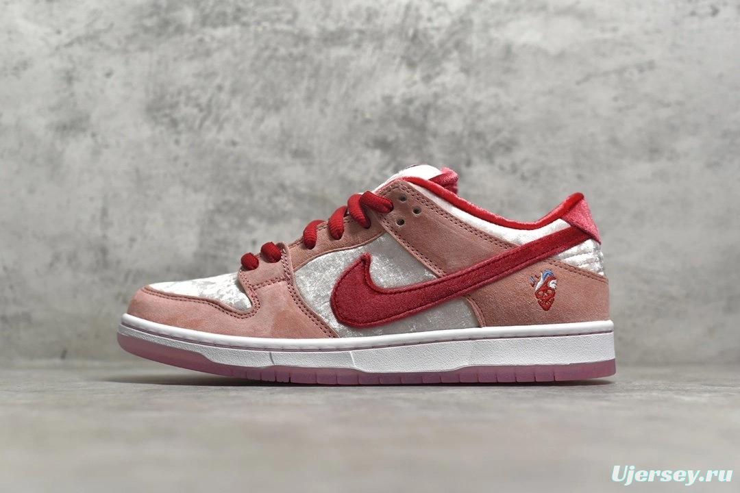 StrangeLove x SB Dunk Low