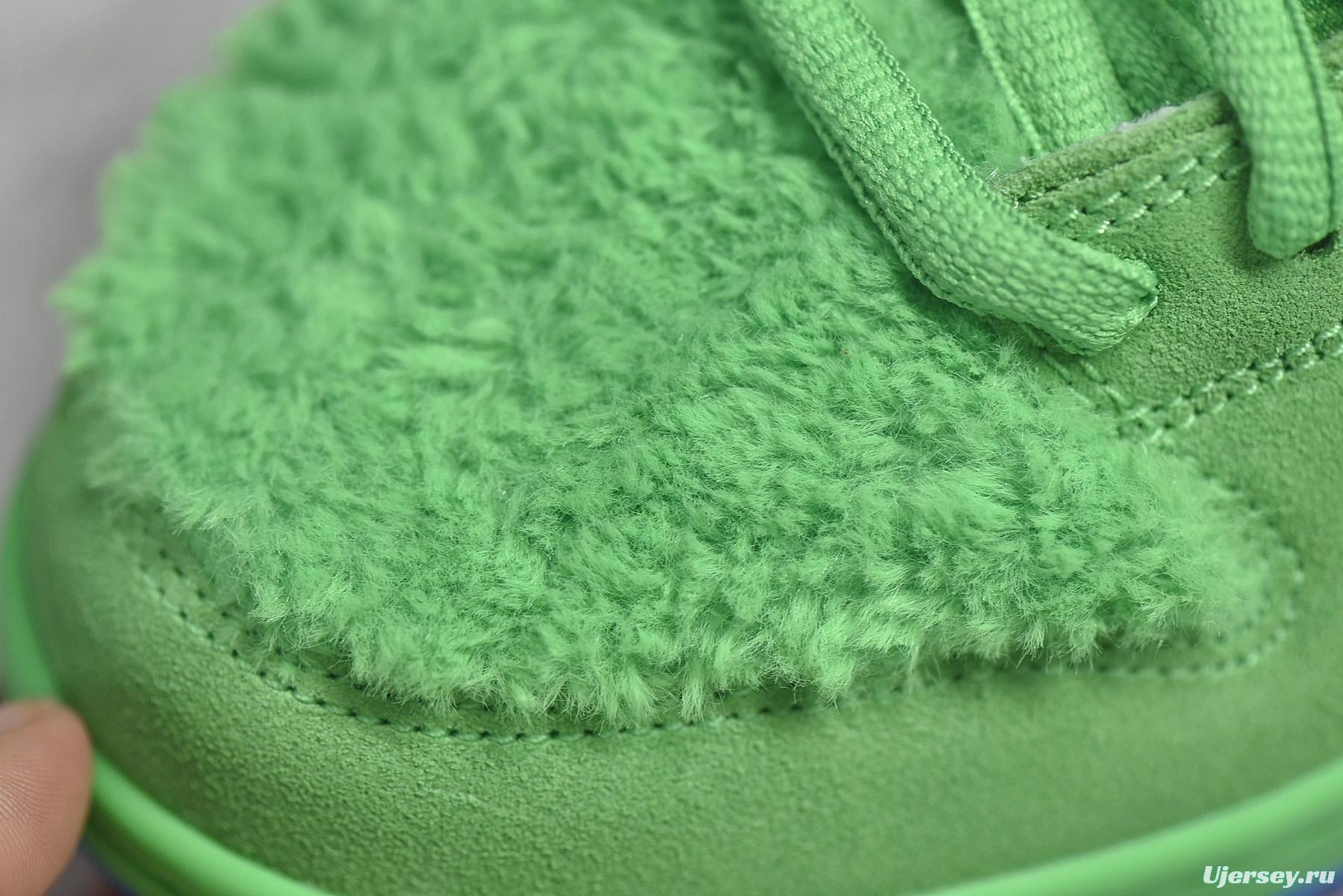 NK SB DUNK LOW PRO QS