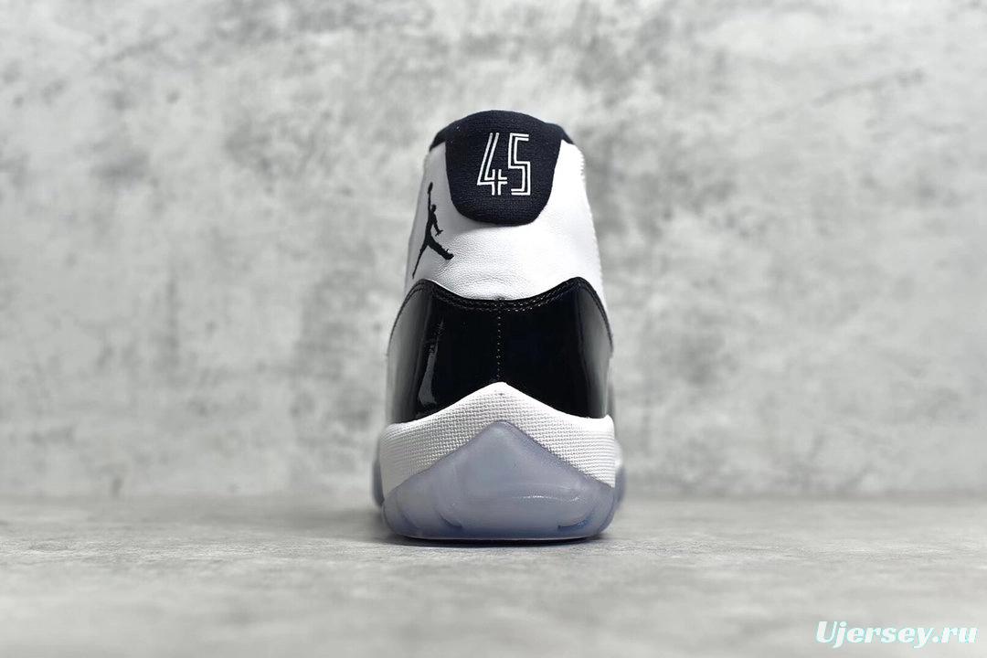 Air Jordan 11 Concord