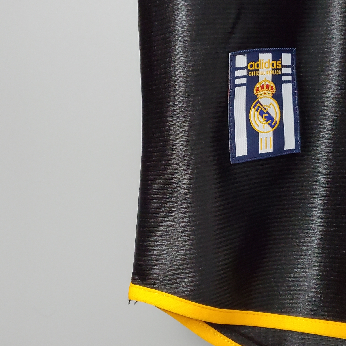 Retro 99/00 Real Madrid Third Black Jersey