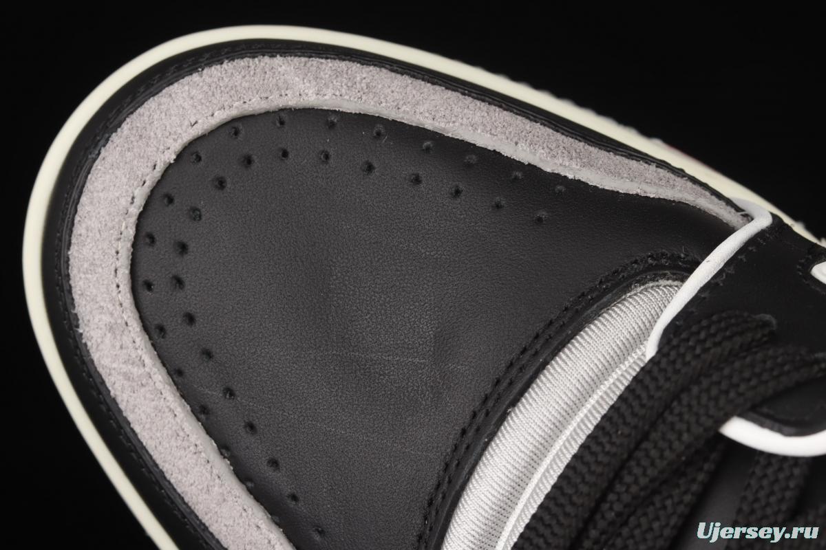 Authentic LV 2021s LV Trainer must be in winter