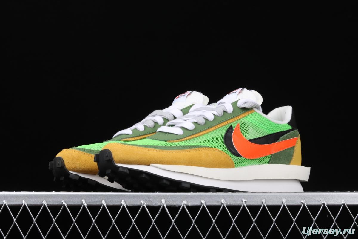 Sacai x NIKE LVD Waffle Daybreak co-signed catwalk style net gauze leather splicing double hook Swoosh running shoes BV0073-300