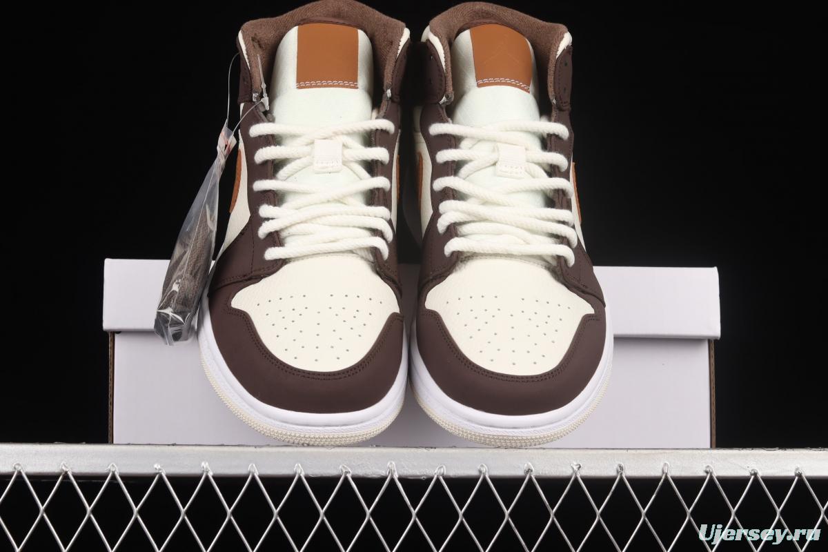Air Jordan 1 Mid beige brown vintage basketball shoes DO6699-200