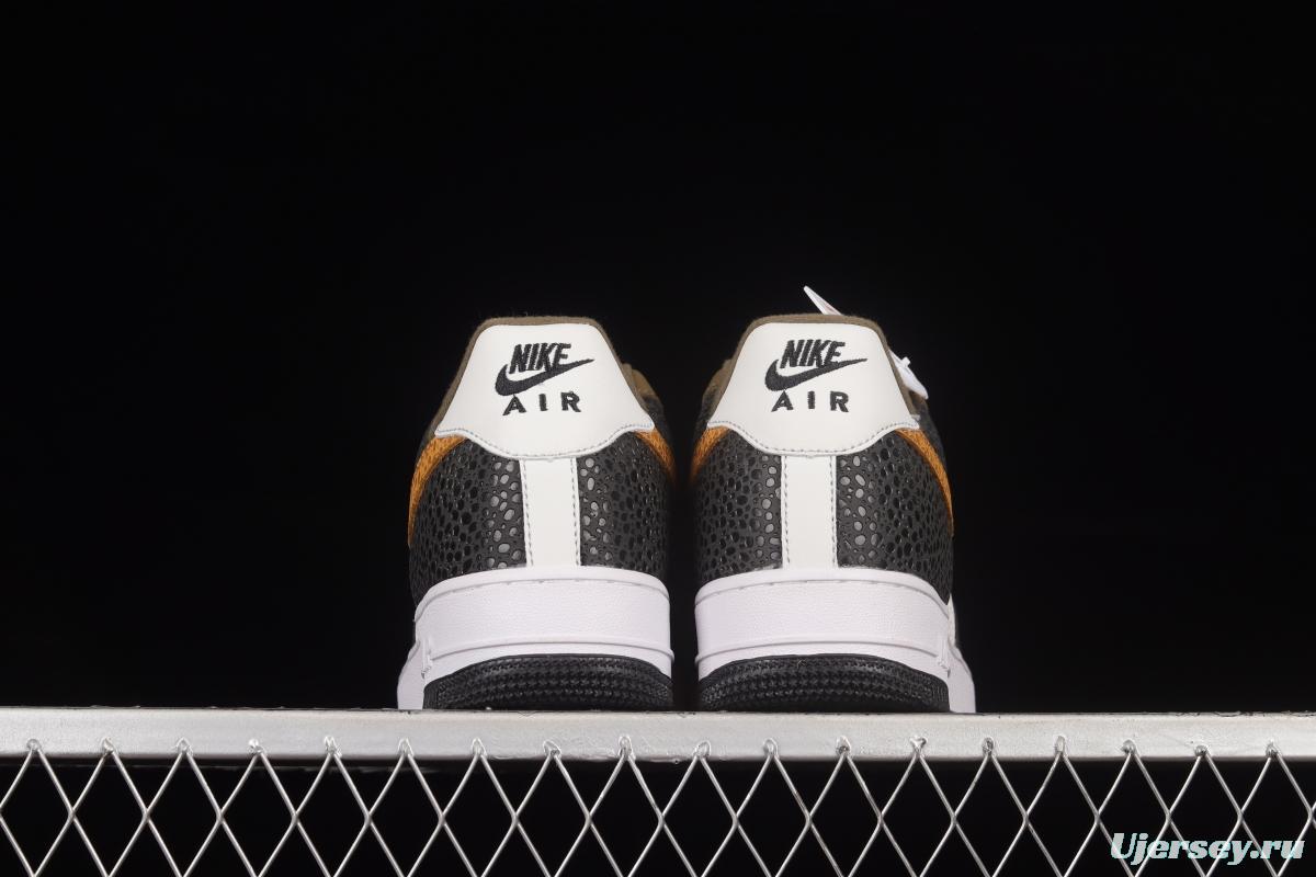 NIKE Air Force 1'07 Low Low Top Casual Sneakers CW2288-118