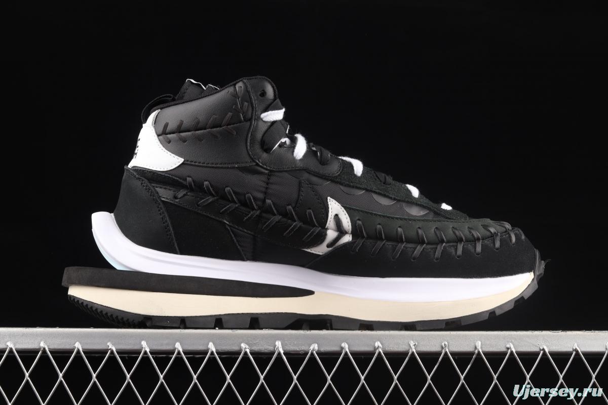 Jean Paul Gaultier x Sacai x NIKE VaporWaffle Multi-Color tripartite cooperation classic waffle stitching running shoes DH9186-001