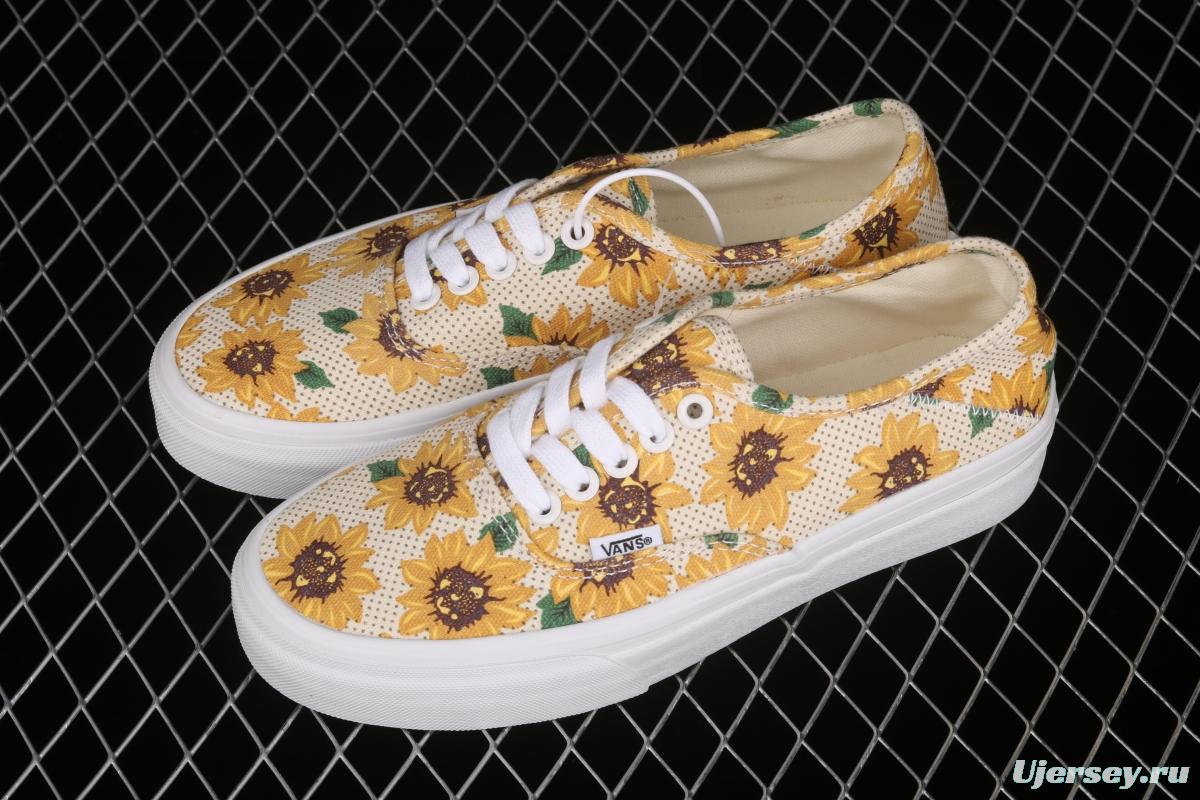 Vans Authentic Vance limited edition daisies printed low-top skateboard shoes VN0A5HYP6SR