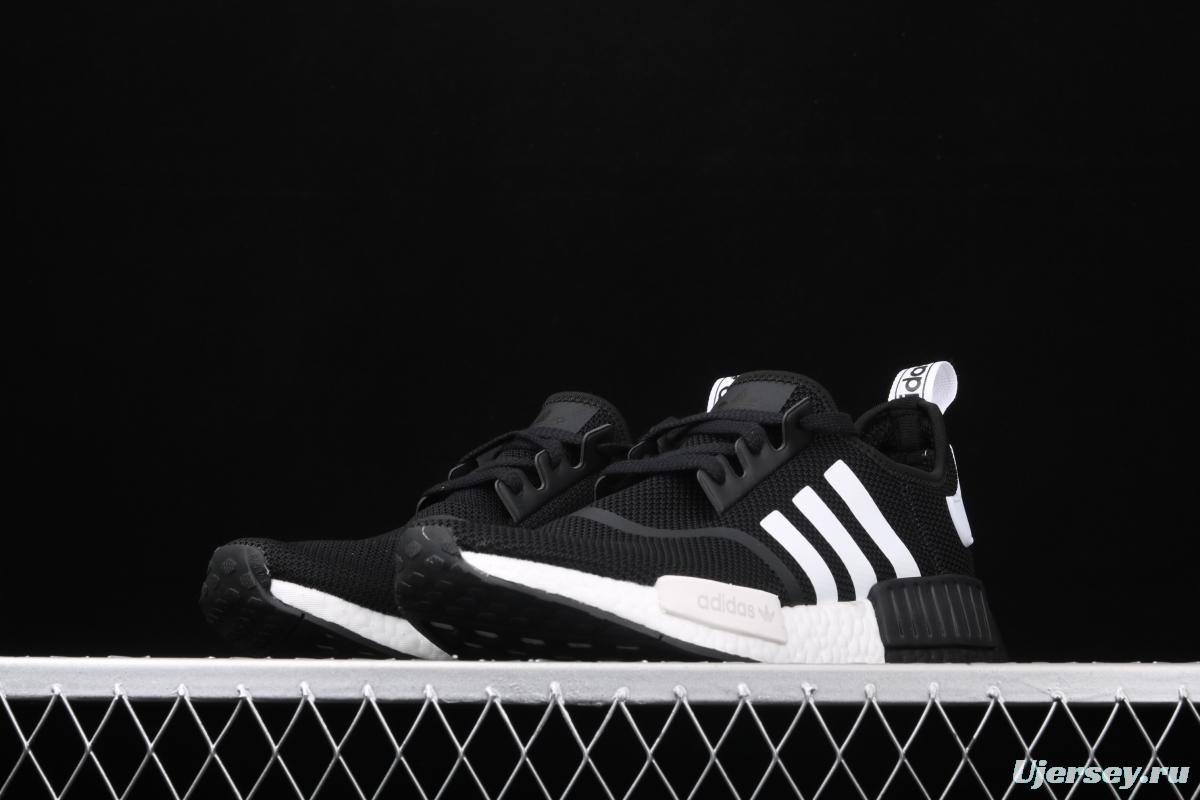 Adidas NMD R1 Boost B8031 really awesome casual running shoes