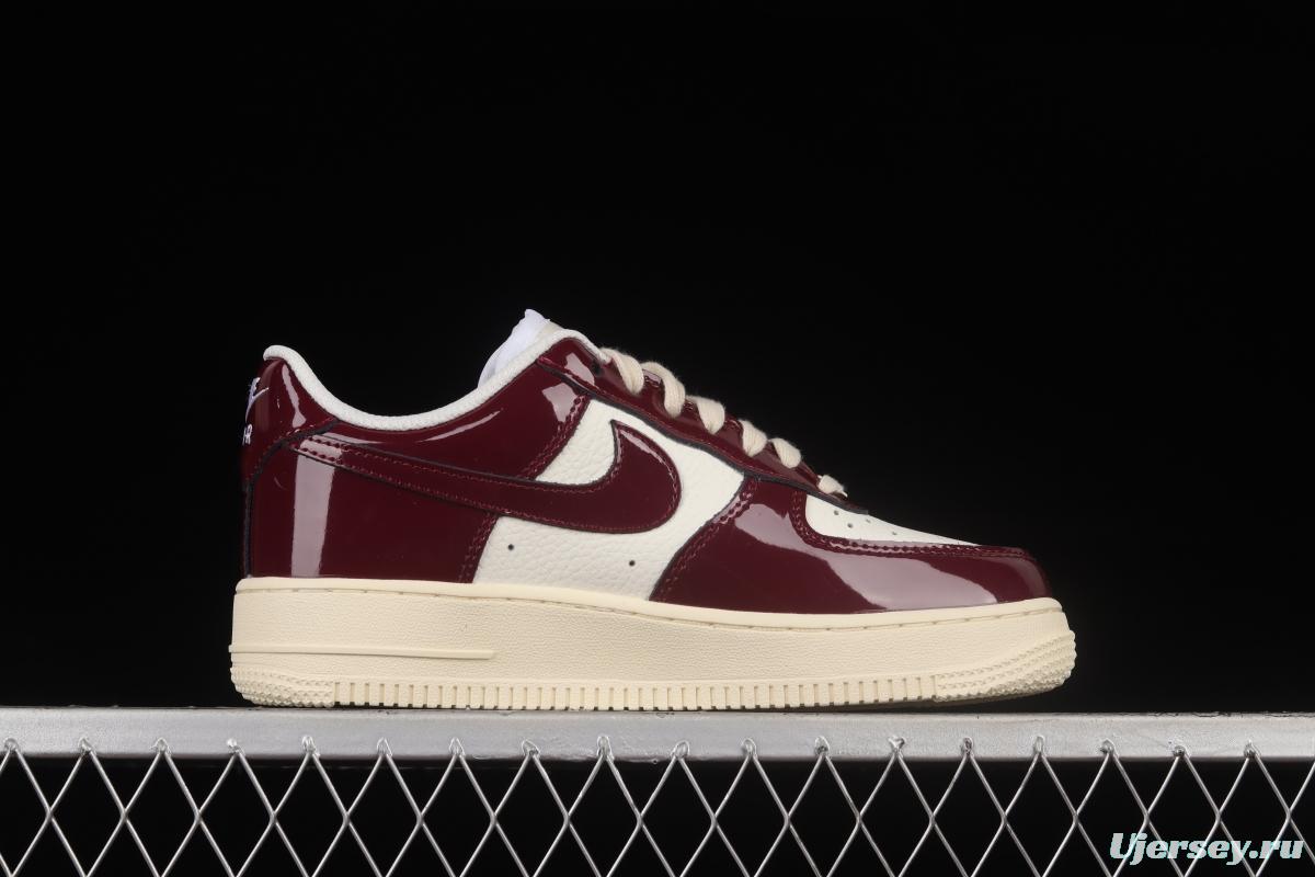 NIKE Air Force 1'07 Low white wine red patent leather low-top casual sneakers DQ8583-100