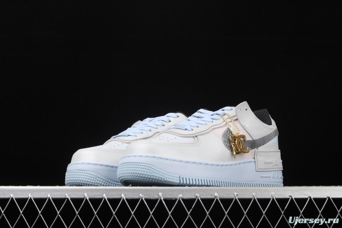 NIKE Air Force 1 ShAdidasow light weight heightened low-top 100-board shoes CV3027-001