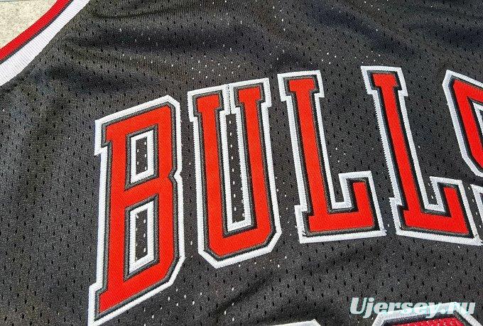 Men's Scottie Pippen Black Retro Classic Team Jersey