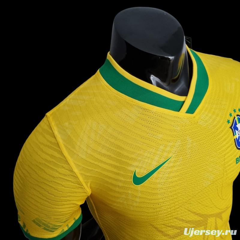 Player Version 2022 Brazil Classic Yellow