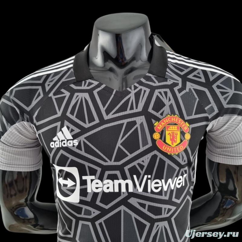 Player Version 22/23 Manchester United Black Goalkeeper