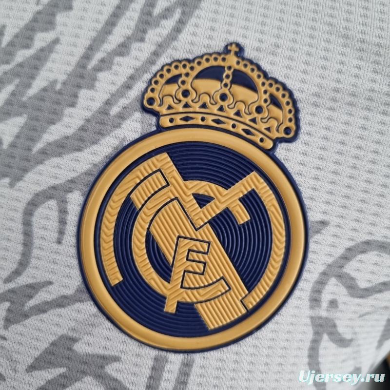 Player Version 22/23 Real Madrid Chinese Dragon White