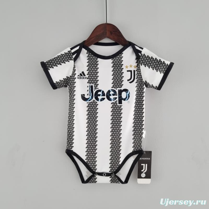 22/23 Juventus Home Baby KM#0030 9-12 Soccer Jersey