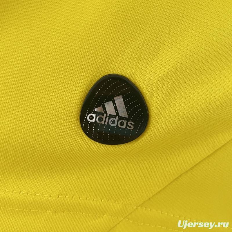 Retro Real Madrid 11/12 Goalkeeper Yellow Jersey