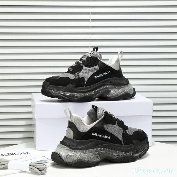 Men/Women Balenciaga Triple S Clear Sole Black Sneaker Item 6380380