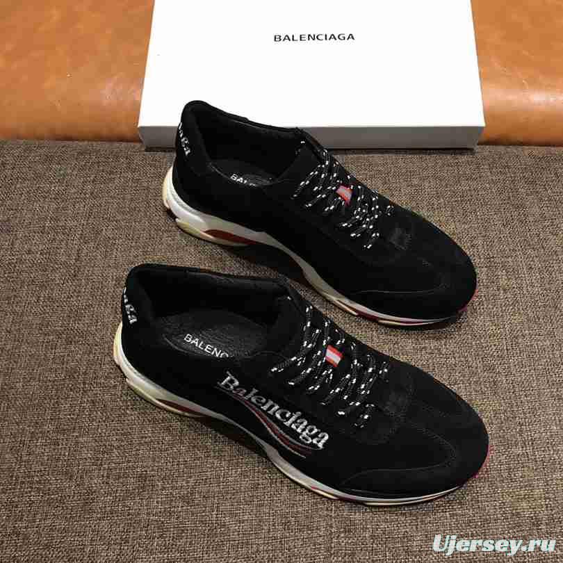 Men Balenciaga Triple S Black Sneaker Item 1216240