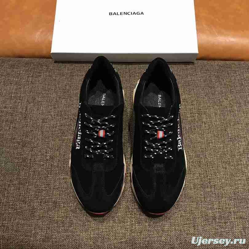 Men Balenciaga Triple S Black Sneaker Item 1216240