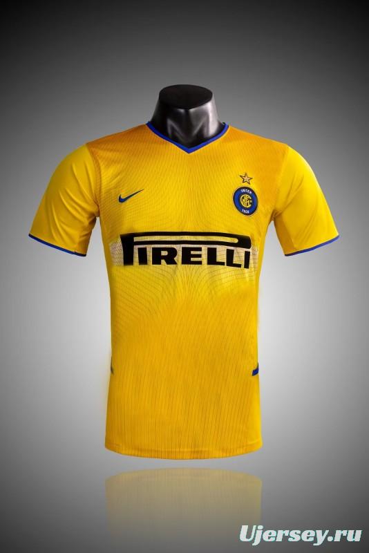 Retro 02/03 Inter Milan Third Yellow Jersey