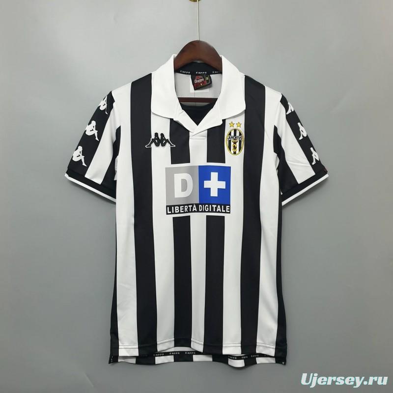 Retro 99/00 Juventus Home Jersey