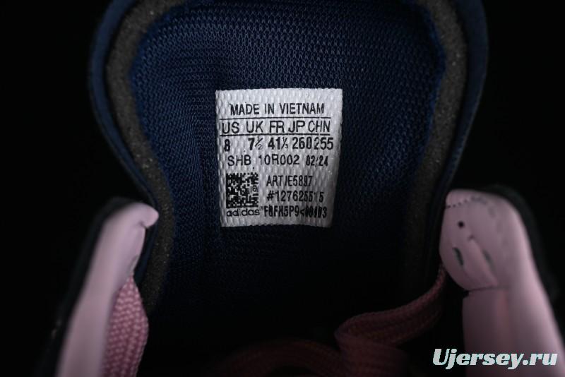 Adidas Handball Spezial Retro Sneakers with Suede Upper and Classic Three Stripes - IE5897