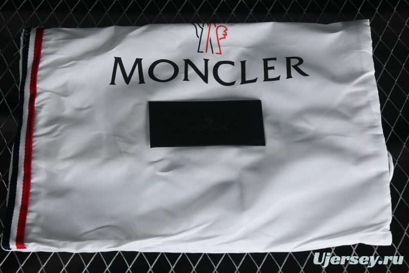 Moncler Trailgrip GTX Hiking Shoes with Cordura Nylon and Gore-Tex Waterproof Technology - M00050M3211