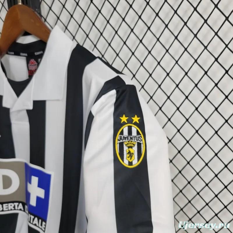 Retro 1998/99 Juventus Home Jersey