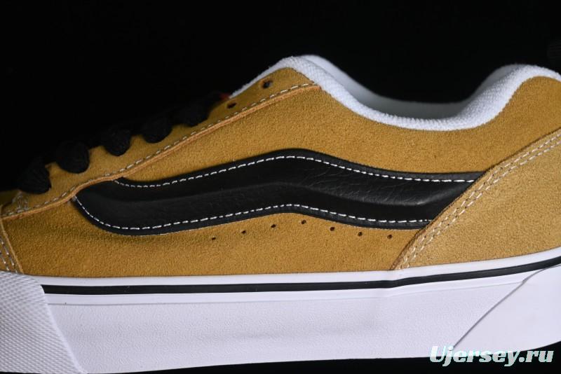 Vans Classics Knu Skool Retro Skate Shoes with Thick Tongue and Oversized Toe - VN0009QC5QJ1