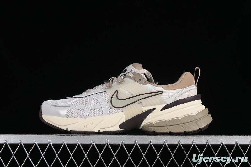 Nike V2K Runtekk 3XL Low-Top Retro Running Shoes with Shock Absorption and Anti-Slip Design - FD0736-103