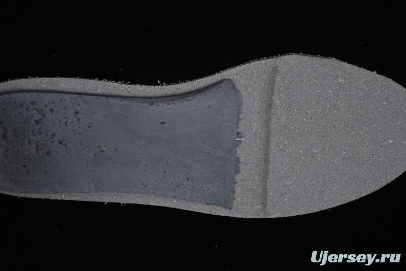 Converse Chuck 70s High Top Canvas Sneakers with Chain Accents in Black & Pink - A09539C