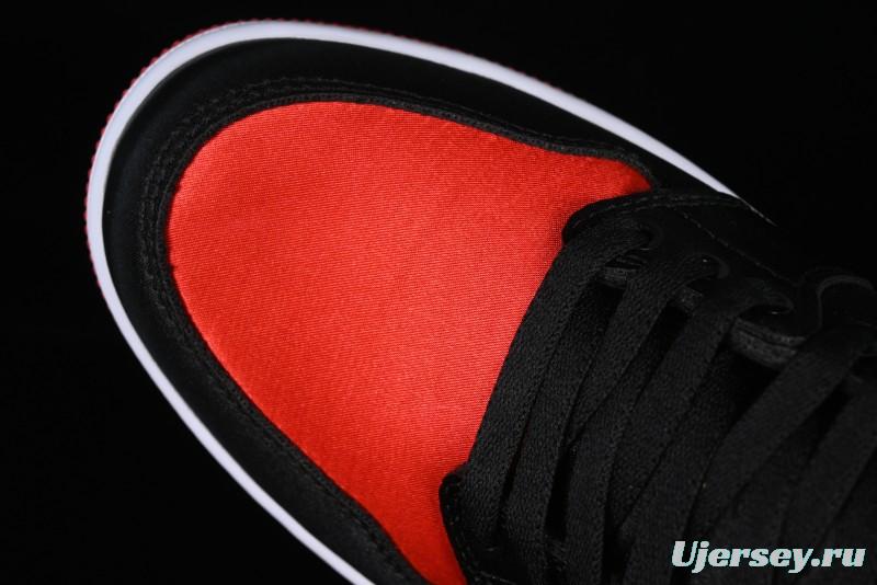 Air Jordan 1 High OG "Satin Bred" AJ1