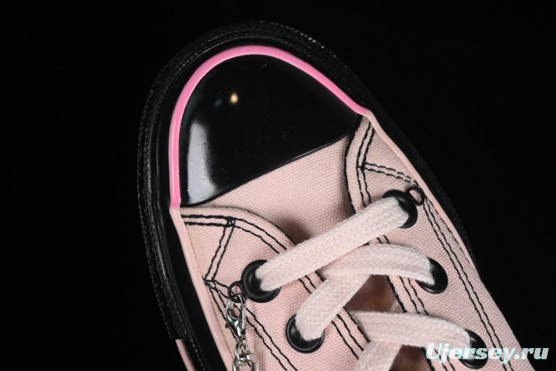 Converse Chuck 70s Low-Top Casual Sneakers with Black-Pink Chain Design - A09542C