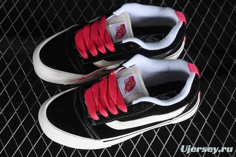 Vans Classics Knu Skool Retro Skate Shoes with Thickened Tongue and Oversized Toe - VN0009QCBLK