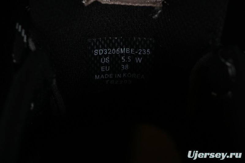 New Balance CRV CAP V2 Casual Sneakers with Flat Sole and Mesh Upper - SD3205BB2