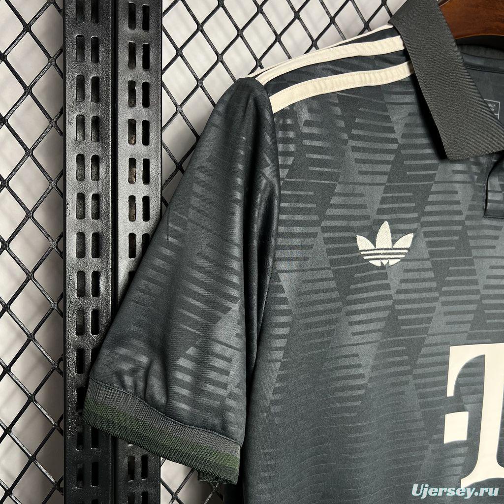 2024/25 Bayern Munich Oktoberfest Jersey