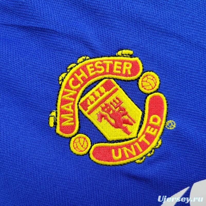 2005/06 Retro Manchester United Away Jersey