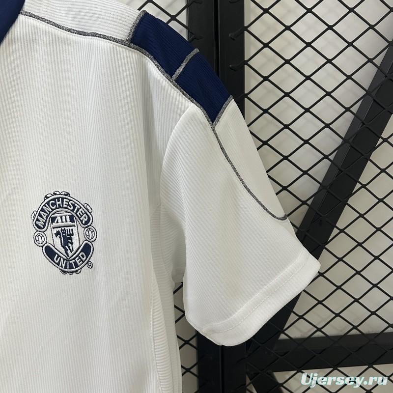 00/01 Retro Manchester United Away Jersey