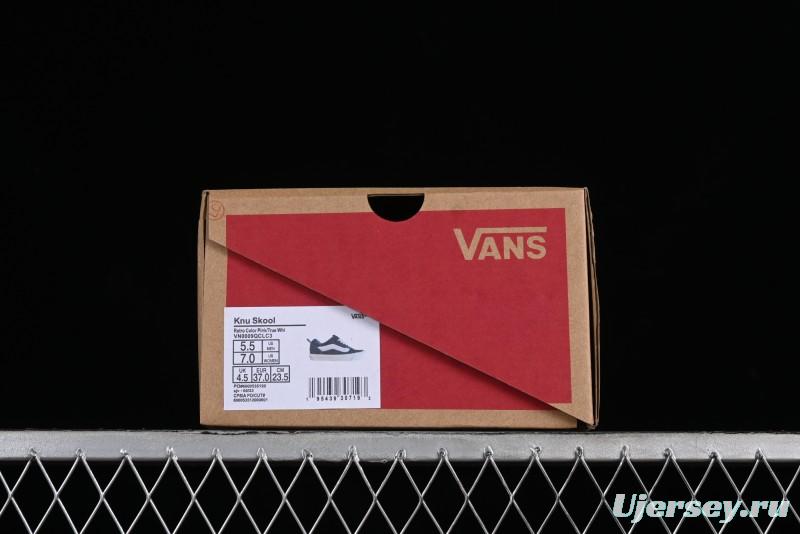 Vans Classics Knu Skool Retro Sneakers with Enlarged Toe and Thickened Trim - VN0009QCLC3