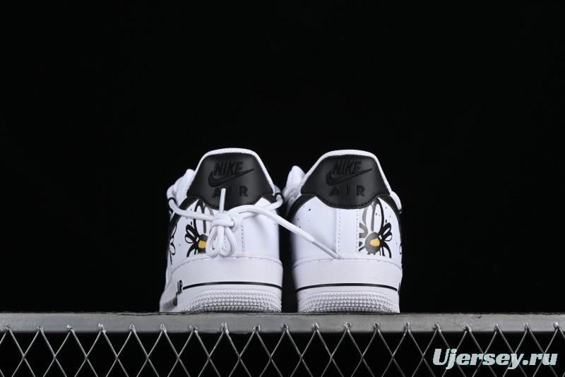 Nike Air Force 1 '07 Low Daisy Print Casual Sneakers with Lace-Up - ZH0316-025