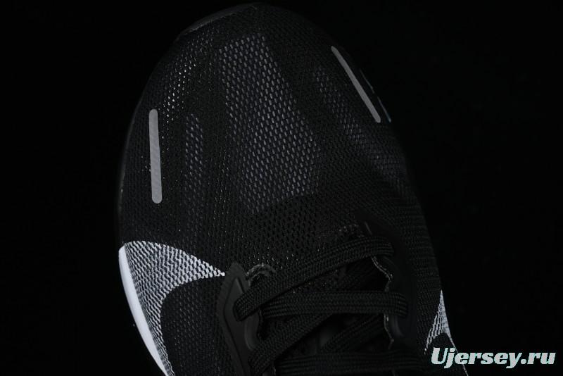 Nike Zoom Fly 6 Running Shoes with Flyknit Material and Carbon Fiber Plate for Superior Elasticity - FN8454-001