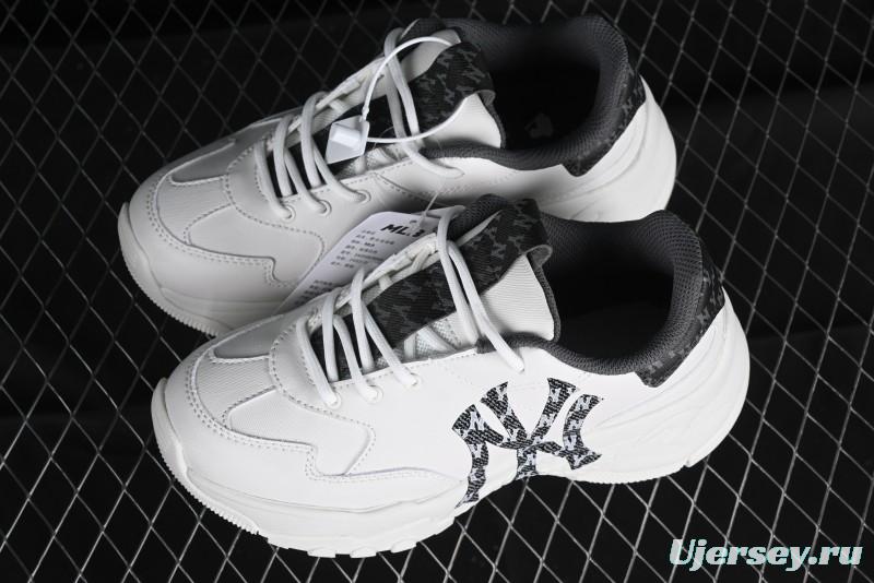 New York Yankees MLB Bigball Chunky Denim Monogram Platform Sandals - 3ASHBDM4N50BKS