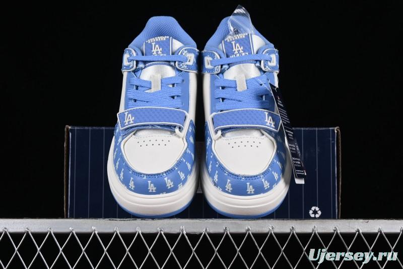 MLB NY Yankees Chunky Liner Lightweight Platform Sneakers with 6cm Height Increase - 3ASXLM13N07CBL