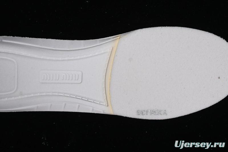 Miu Miu x New Balance 530 Low-Top Retro Running Sneakers with Deconstructed Design - 38165