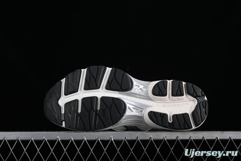 Asics Gel-Flux 4 Low-Top Breathable Casual Running Shoes with Rearfoot Gel Cushioning - 1012B464-102