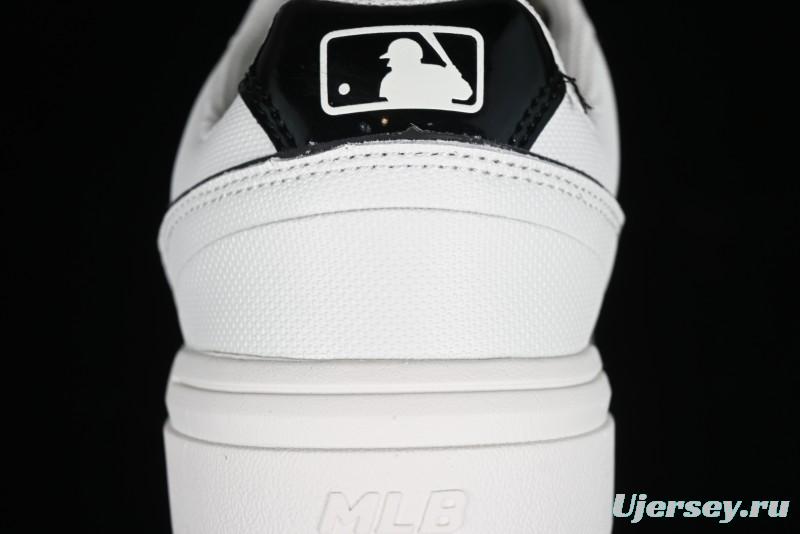 New York Yankees Chunky Runner Basic Lace-Up Lightweight Casual Sneakers - 3ASXCBS4N50WHS