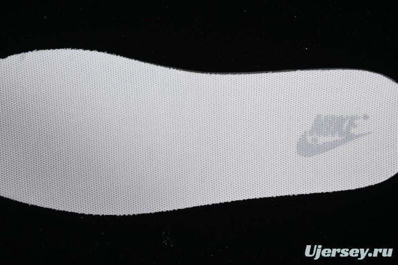 Stussy x Nike SB Dunk Low Retro Premium Sneakers in Off-White Light Grey Swoosh - DQ1098-377