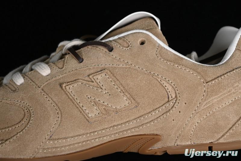 Miu Miu x New Balance 530 Low-Top Retro Running Sneakers with Deconstructed Design - 38165