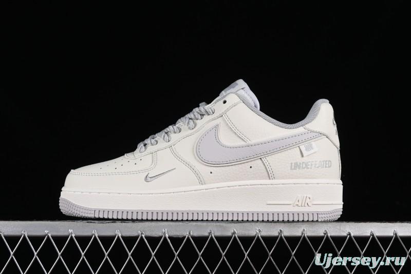 Nike Undefeated Air Force 1'07 Low Casual Sneakers in Beige Hemp with Reflective Details - UT2023-203