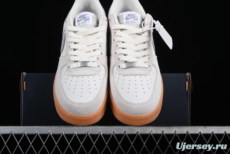 Nike Air Force 1 '07 Low Casual Sneakers with Full-Length Air Cushion - FQ8714-002