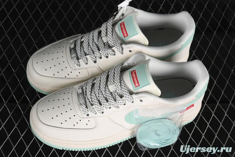 Supreme x Nike Air Force 1 '07 Low Collaborative Sneakers in Youthful Green - HD1968-023